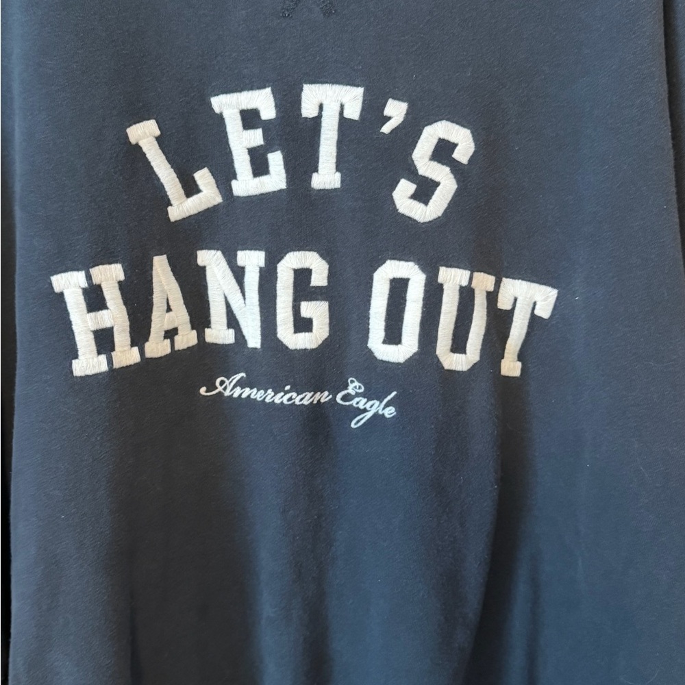 American Eagle Navy Blue Pullover with Branded Neck Label Size Large